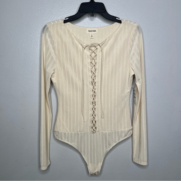 Nordstrom Open Edit NWT Cream Long Sleeve Thong Bodysuit - Small - Picture 1 of 10